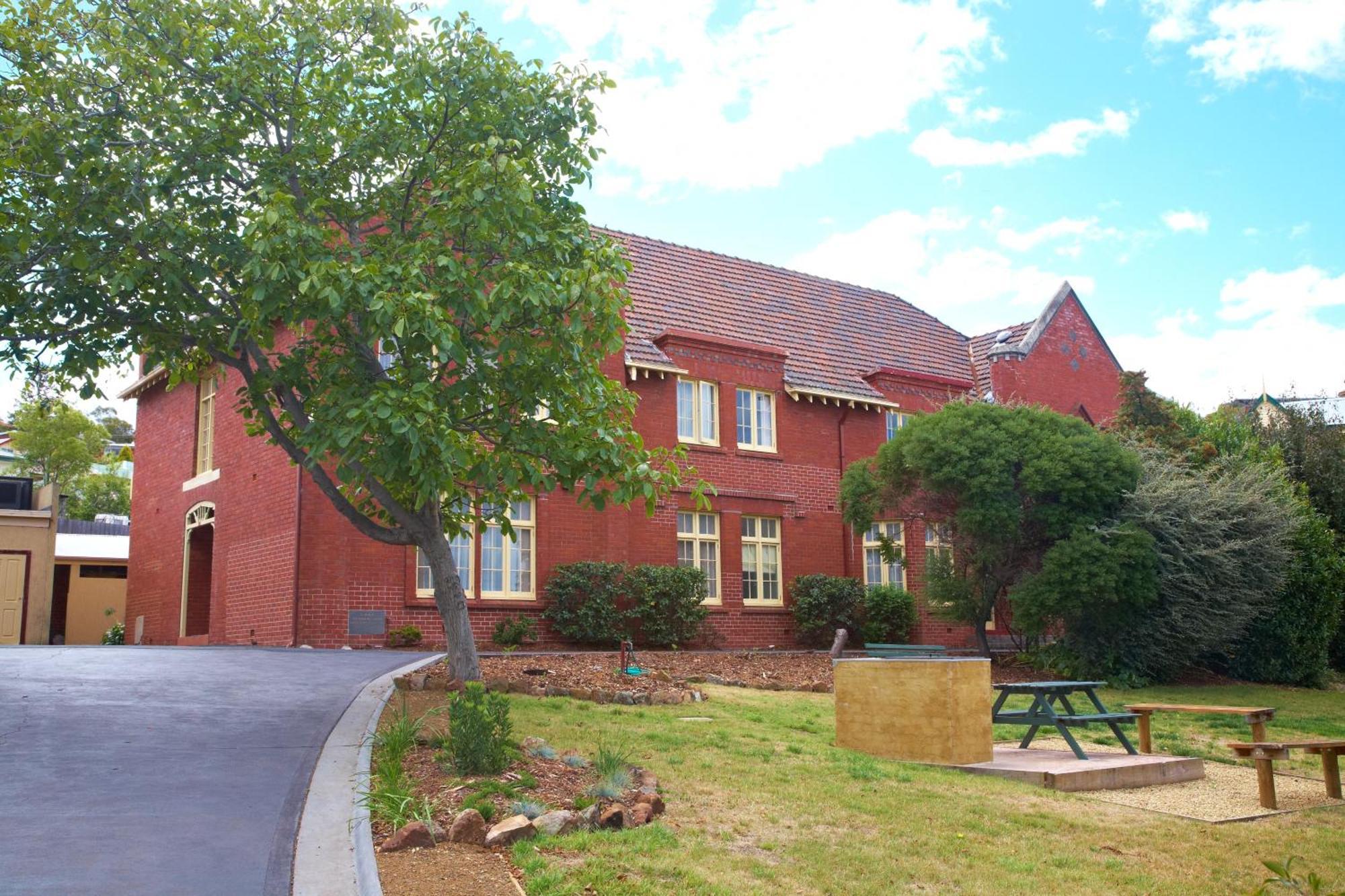 Quest Trinity House Aparthotel Hobart Exterior photo