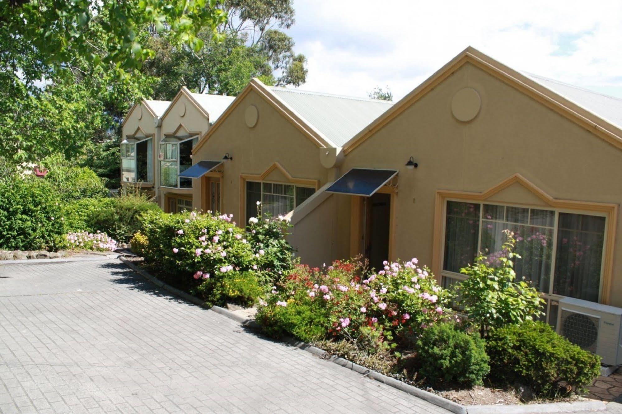 Quest Trinity House Aparthotel Hobart Exterior photo