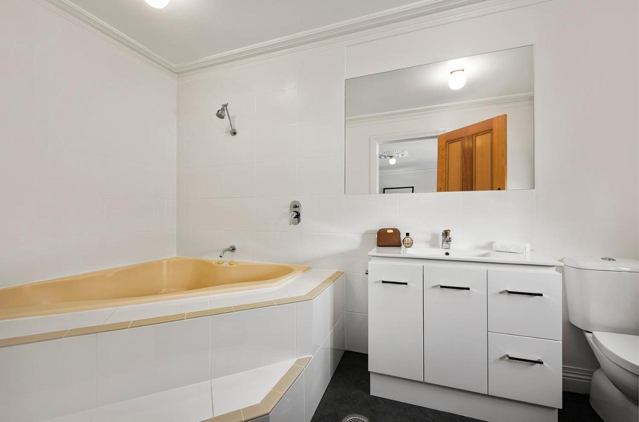 Quest Trinity House Aparthotel Hobart Exterior photo